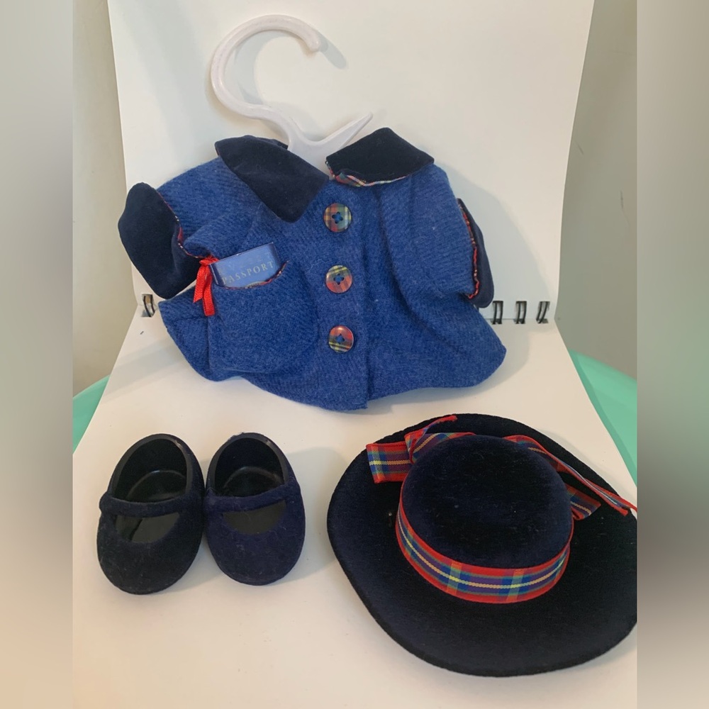 Vintage Muffy VanderBear Collection The Grand Tour Outfit